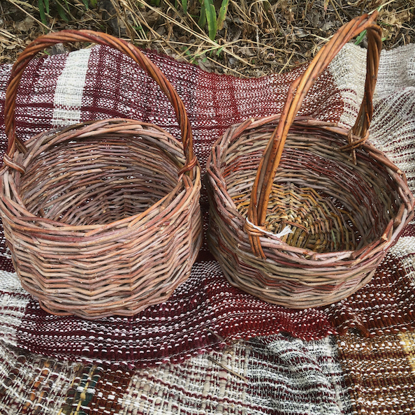 how to weave willow baskets with handles